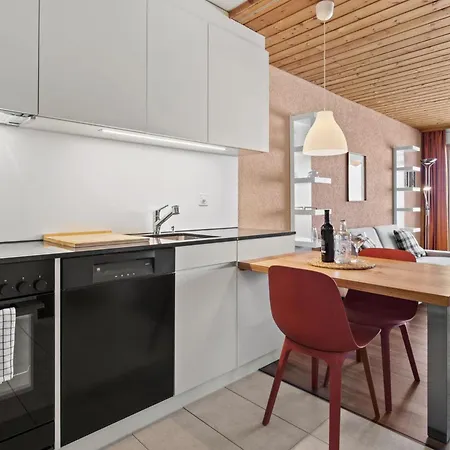 아파트 Triangel C Rautenberg By Interhome 파르판